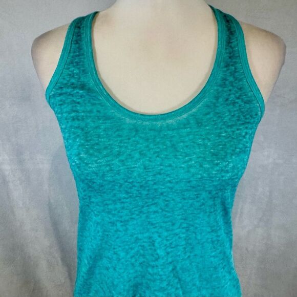 Two aqua turquoise summer racerback tank tops size large - Picture 7 of 9